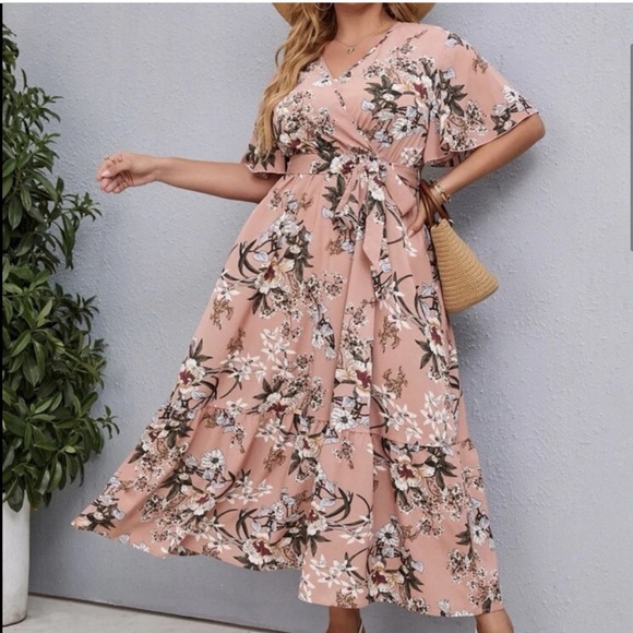 Boho plus size pink Flor print butterfly sleeve belted maxi dress - Picture 7 of 7